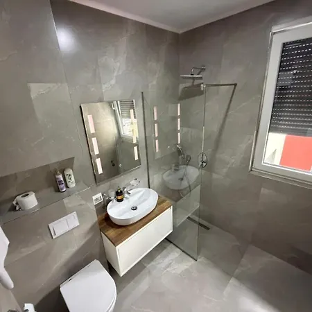 2brothers Apartment Tirana